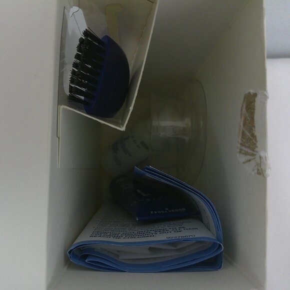 NIB Clairol Nice'n Easy Root Touch-Up Permanent Hair Color 6 Light Brown - Picture 5 of 6